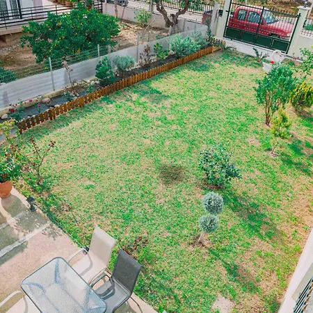 度假居 Olga's Garden House Douneika - Happy