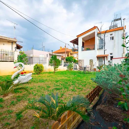 Olga's Garden House Douneika - Happy *
